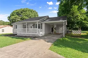 623 Webb Gin House Rd, Lawrenceville, GA 30045 - Photo 3
