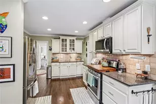 1631 Fearn Cir NE, Brookhaven, GA 30319 - Photo 17