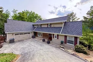 8710 Mt Rushmore Dr, Alpharetta, GA 30022 - Photo 1