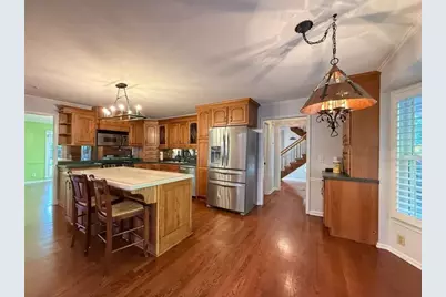 8710 Mount Rushmore Drive, Alpharetta, GA 30022 - Photo 3