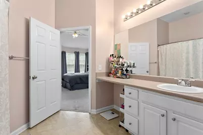 1395 Orchard Park Drive, Stone Mountain, GA 30083 - Photo 13