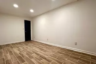 1685 Dunwoody Pl NE, Atlanta, GA 30324 - Photo 7