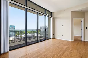 3040 Peachtree Rd NW, Atlanta, GA 30305 - Photo 11