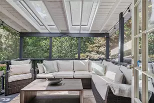 240 Eureka Dr NE, Atlanta, GA 30305 - Photo 29
