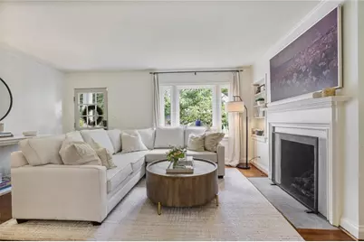 240 Eureka Drive NE, Atlanta, GA 30305 - Photo 5
