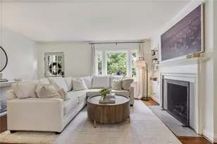 240 Eureka Dr NE, Atlanta, GA 30305 - Photo 5