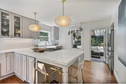 240 Eureka Drive NE, Atlanta, GA 30305 - Photo 15
