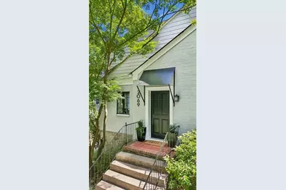 2069 Edinburgh Terrace NE, Atlanta, GA 30307 - Photo 5