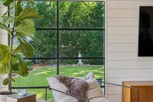 2069 Edinburgh Terrace NE, Atlanta, GA 30307 - Photo 21