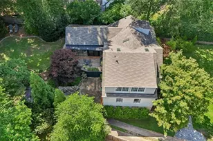 2069 Edinburgh Terrace NE, Atlanta, GA 30307 - Photo 51