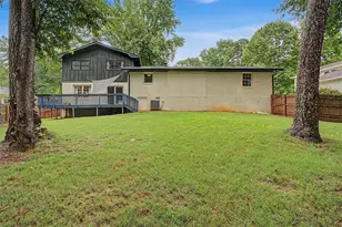 2204 Pine Point Dr, Lawrenceville, GA 30043 - Photo 27