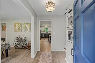 2204 Pine Point Dr, Lawrenceville, GA 30043 - Photo 3