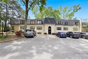 27 Chaumont Square NW, Atlanta, GA 30327 - Photo 1