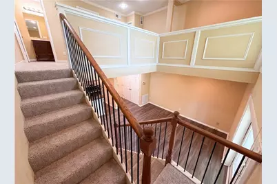 27 Chaumont Square NW, Atlanta, GA 30327 - Photo 9