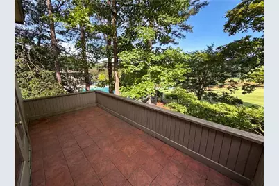 27 Chaumont Square NW, Atlanta, GA 30327 - Photo 17