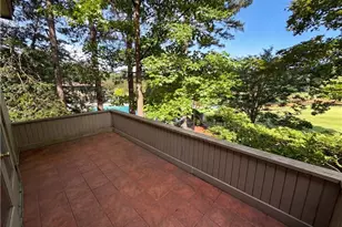 27 Chaumont Square NW, Atlanta, GA 30327 - Photo 17