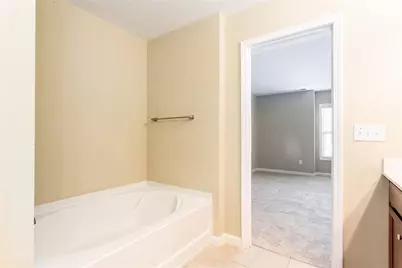 2105 Greencrest Circle, Alpharetta, GA 30004 - Photo 13
