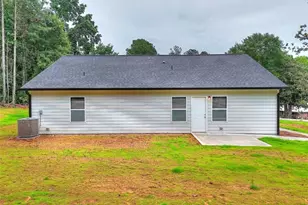 301 Carwood Dr, Monroe, GA 30655 - Photo 5