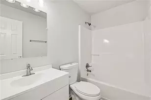 320 Magnolia Walk Ln, Atlanta, GA 30349 - Photo 17