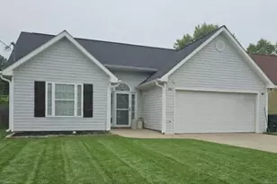 54 Leisure Dr NW, Rome, GA 30165 - Photo 1