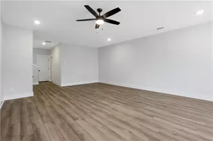 7048 Manchester Dr, Flowery Branch, GA 30542 - Photo 47