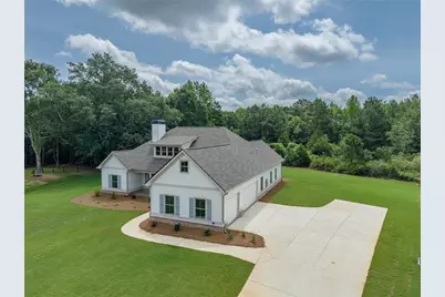 347 Woodfin Way, Social Circle, GA 30025 - Photo 3