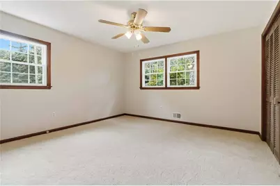 420 Creekview Court, Marietta, GA 30064 - Photo 19