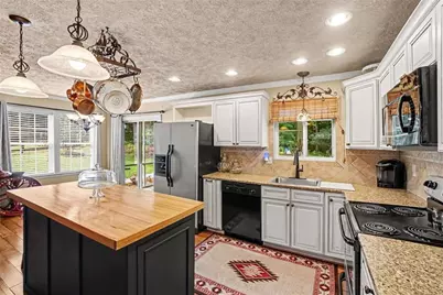 173 S Forty Pass W, Hiram, GA 30141 - Photo 7
