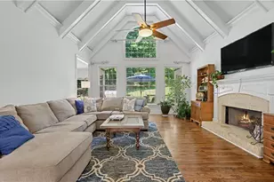 537 Old Collins Rd, Hoschton, GA 30548 - Photo 9