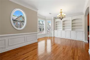 9040 Woodland Trail, Alpharetta, GA 30009 - Photo 5