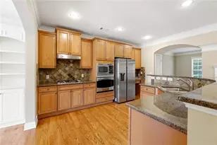 9040 Woodland Trail, Alpharetta, GA 30009 - Photo 7