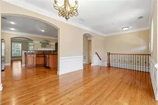 9040 Woodland Trail, Alpharetta, GA 30009 - Photo 3
