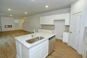 5153 Un Hts Wy, Flowery Branch, GA 30542 - Photo 11