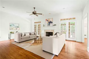 2796 Payton Oaks Dr, Atlanta, GA 30345 - Photo 5
