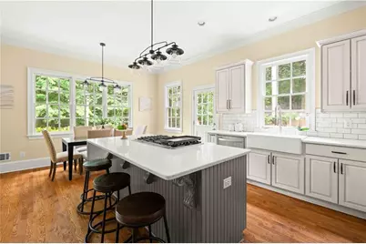 2796 Payton Oaks Drive, Atlanta, GA 30345 - Photo 9