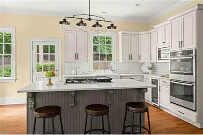 2796 Payton Oaks Drive, Atlanta, GA 30345 - Photo 7