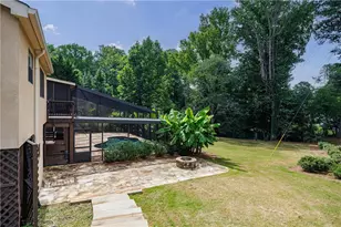 4474 Cove Island Dr NE, Marietta, GA 30067 - Photo 5
