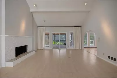 4474 Cove Island Drive NE, Marietta, GA 30067 - Photo 15