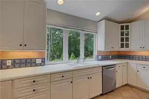4474 Cove Island Dr NE, Marietta, GA 30067 - Photo 33