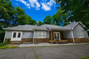 330 Glenridge Dr, Cleveland, GA 30528 - Photo 1
