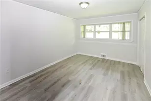 3860 King Arthur Rd SW, Atlanta, GA 30331 - Photo 25