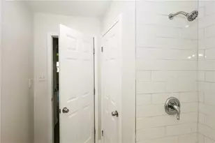 3860 King Arthur Rd SW, Atlanta, GA 30331 - Photo 19