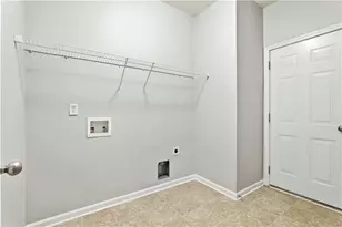 7373 Gossamer St, Union City, GA 30291 - Photo 25