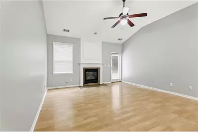 7373 Gossamer Street, Union City, GA 30291 - Photo 17