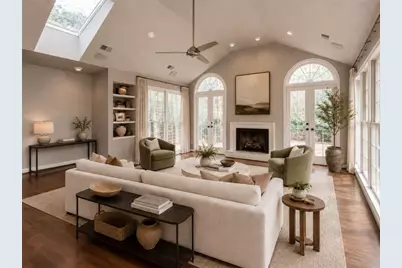 4601 Club Circle NE, Atlanta, GA 30319 - Photo 13