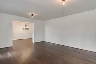 4601 Club Cir NE, Atlanta, GA 30319 - Photo 7