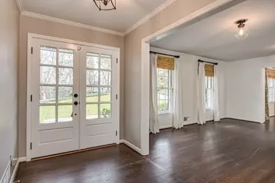 4601 Club Circle NE, Atlanta, GA 30319 - Photo 3