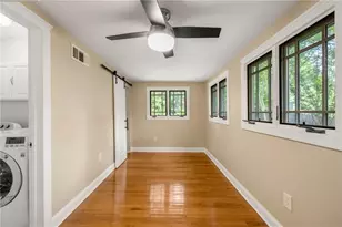 806 Tanner Dr, Scottdale, GA 30079 - Photo 17