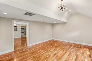 806 Tanner Dr, Scottdale, GA 30079 - Photo 7