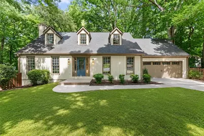 1476 W Lake Drive, Gainesville, GA 30501 - Photo 1